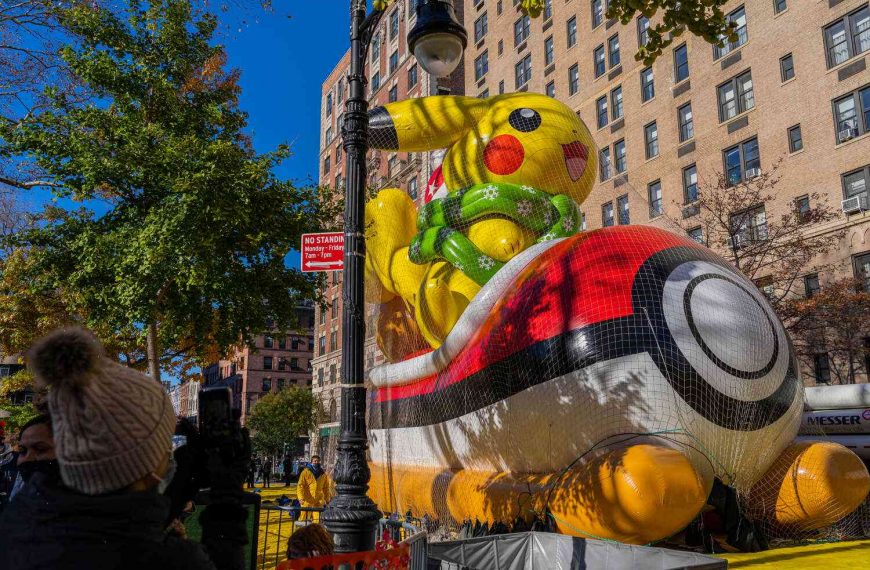WATCH: A Day in the Life of a Macy’s Thanksgiving Day Parade Balloon Handler